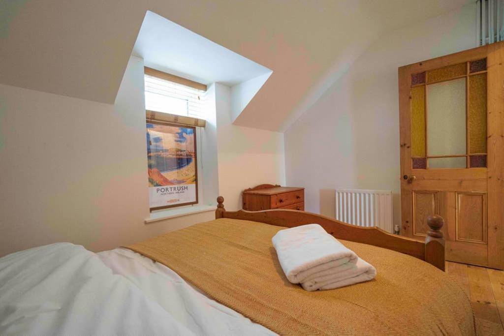 The Porthole Apartment Portstewart Bagian luar foto